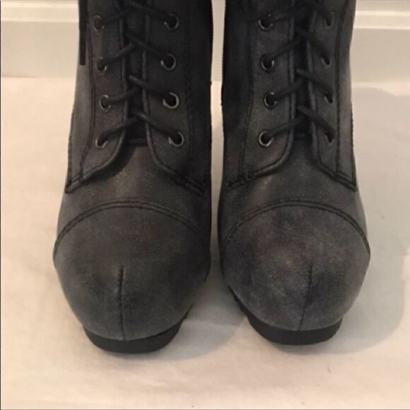 𝅺paprika Studded Lace Up Heeled Booties Gray 7 - Picture 5 of 6